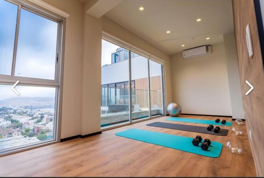Lovely Ocean View Barranco Apartamento *